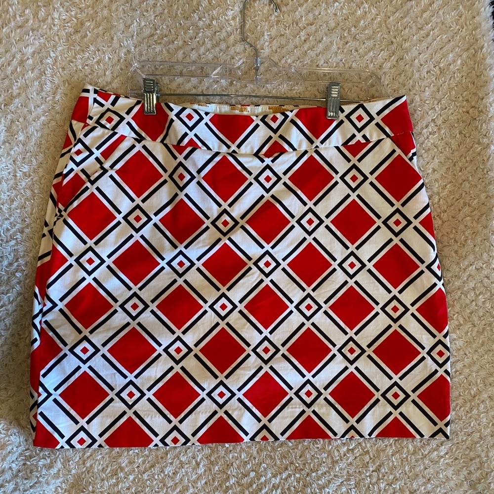Loud Mouth Ladies golf skirt